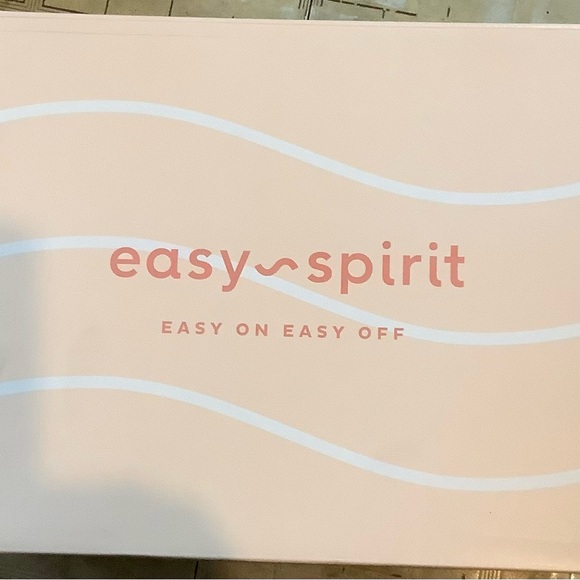 New in Box Easy Spirits 10 WW Light Blue SparkleTravelTime Style 430 Clogs Mules - Picture 16 of 16